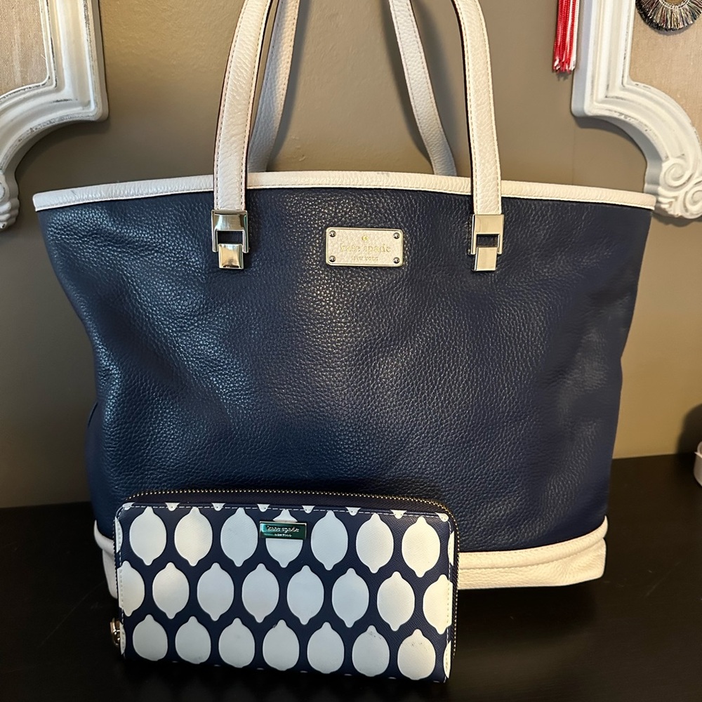 Kate Spade large tote and matching wallet NWT
